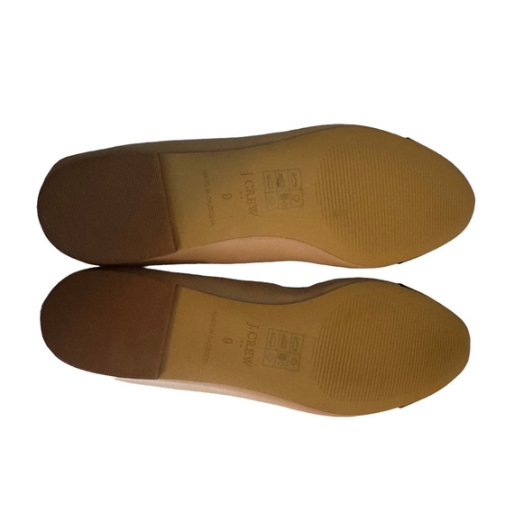 NWT J. Crew Nude Ballet Flats with Black Cap Toe - Picture 6 of 8